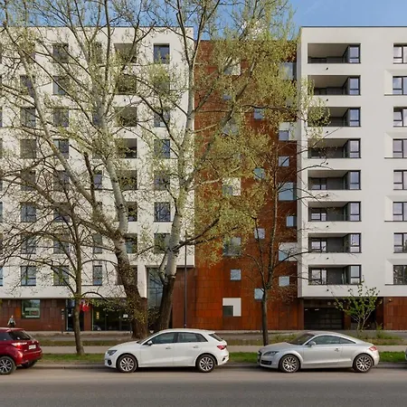 Cozy Zupnicza Soho Factory By Renters *