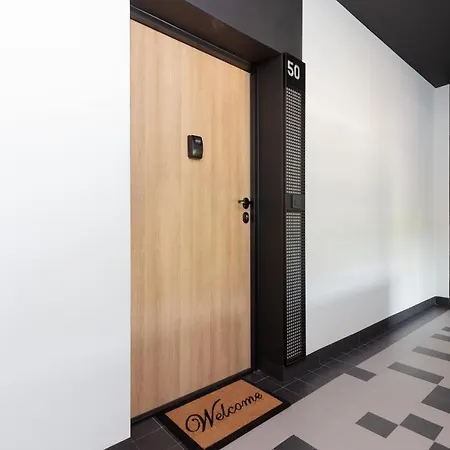 Cozy Zupnicza Soho Factory By Renters Apartment Warsaw